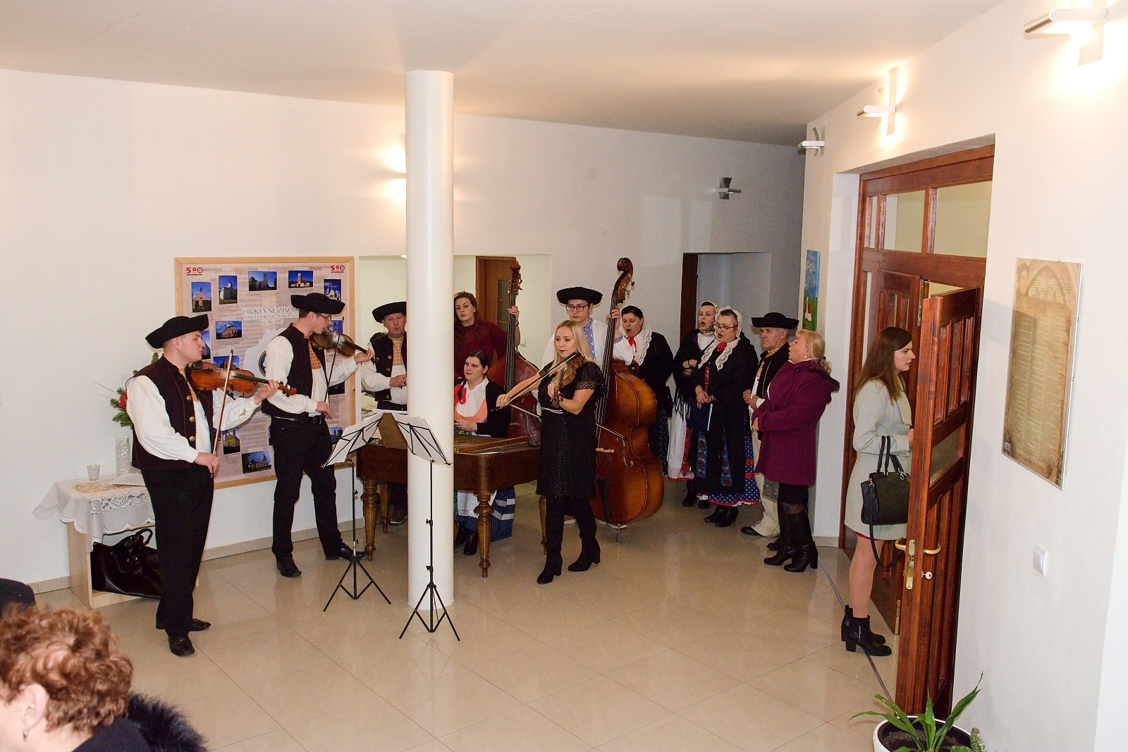 Fotogaléria Vianočný kostol 2018 (80) Vianočný kostol 2018